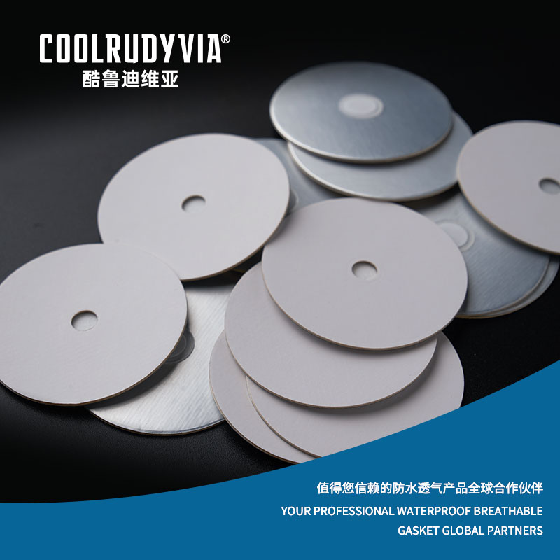 Waterdichte ademende pakking